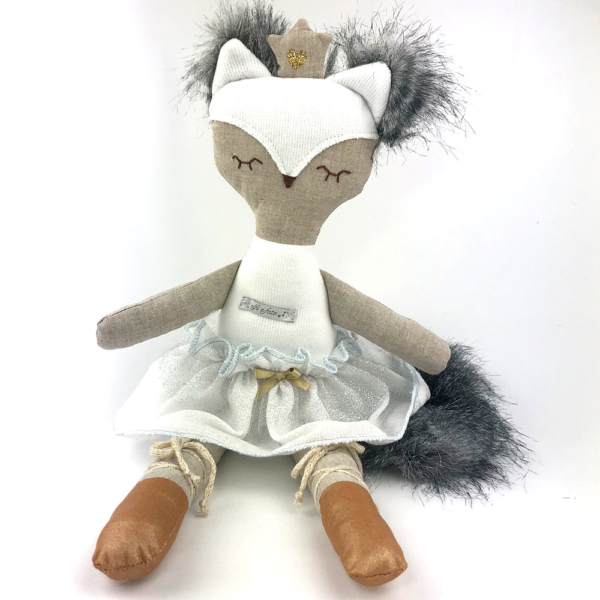 muñeca fox blanca